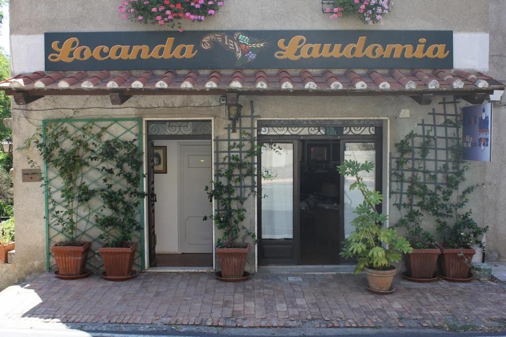 Locanda Laudomia Bed and Breakfast Manciano Exteriör bild